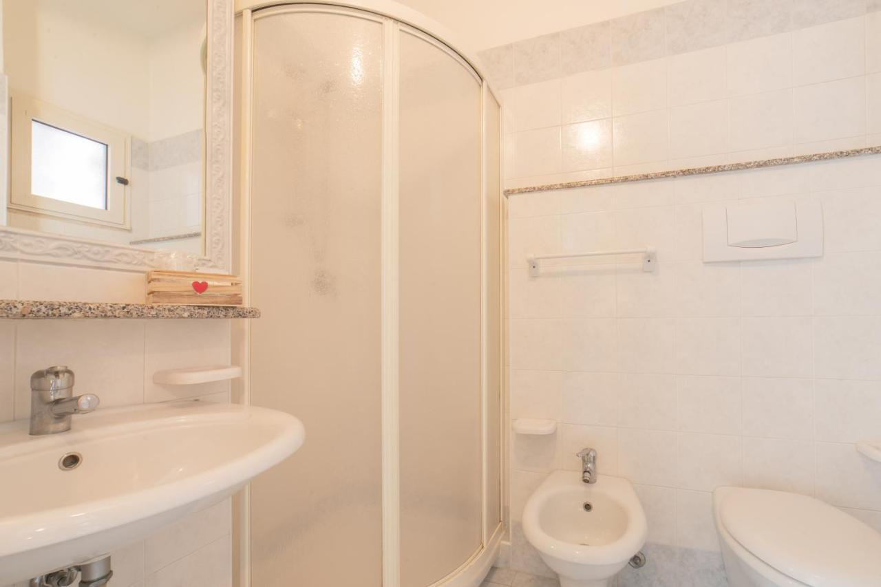 Hotel Cavalli Cattolica Buitenkant foto
