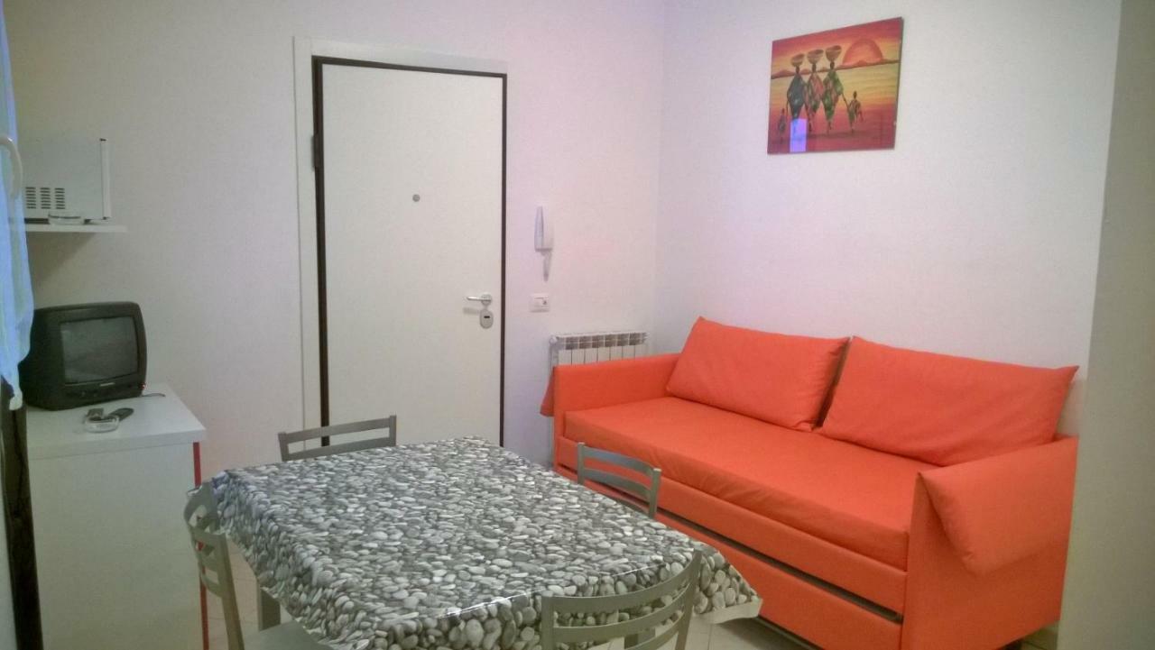 Hotel Cavalli Cattolica Buitenkant foto